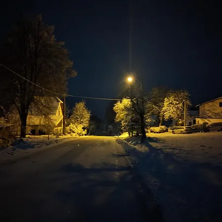 U Kodru Lägenhet